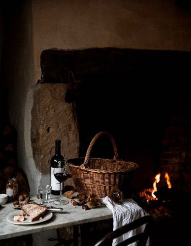 Chleb, wino i ogień...