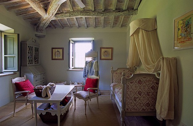 Sypialnia z lekko barokowym nastrojem...